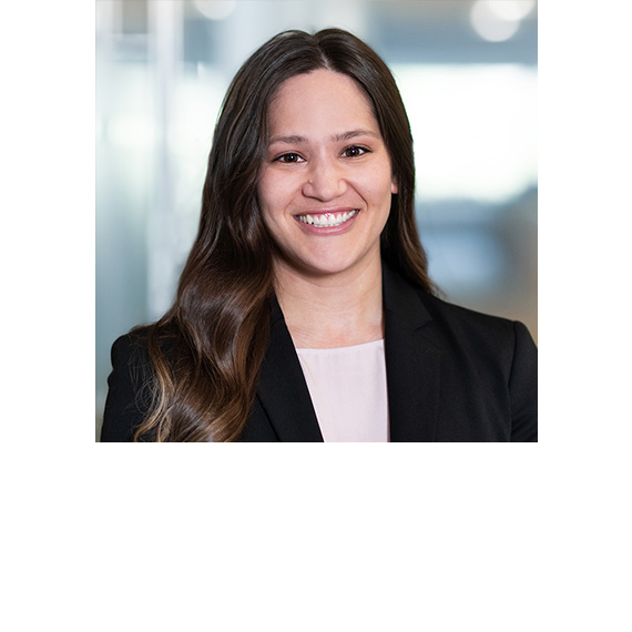 Lauren Fong Headshot